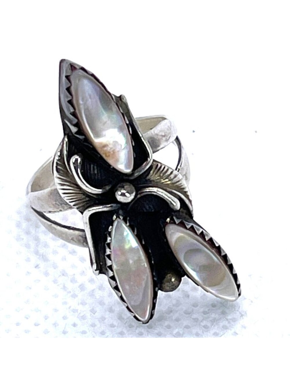 Native American Sterling Silver Mother Of Pearl Ring Statement Signed LW Sz 5.25